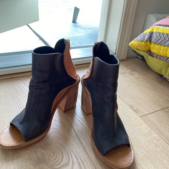 Free people sandals - Picture 2 of 5